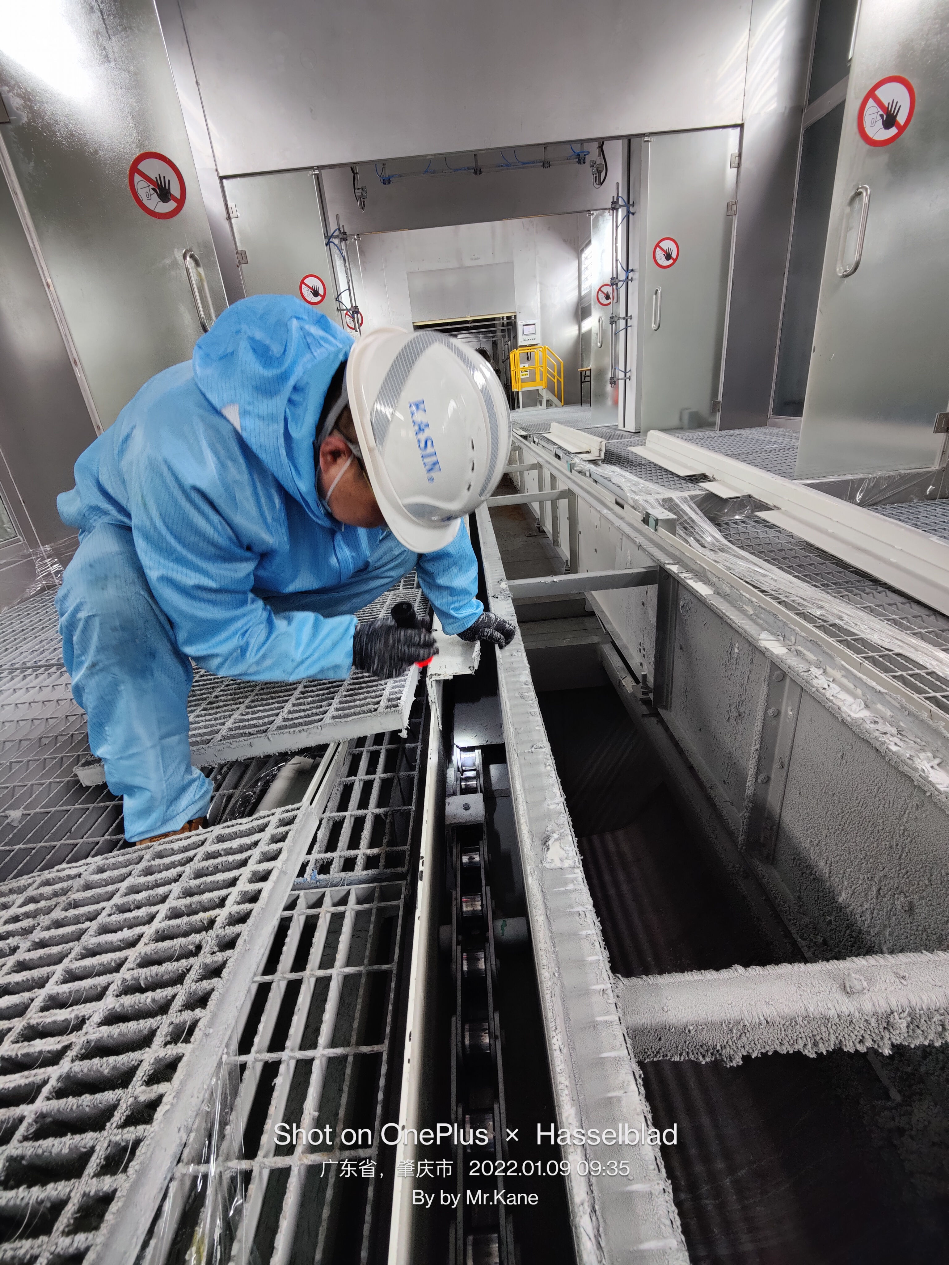 آٹوموٹو پینٹنگ ایپلی کیشنز کے لیے الٹی مونوریل کنویئر سسٹمز